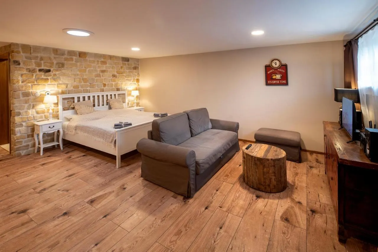 Apartment Prague West - Studio Chyne Terrace Czech Republic