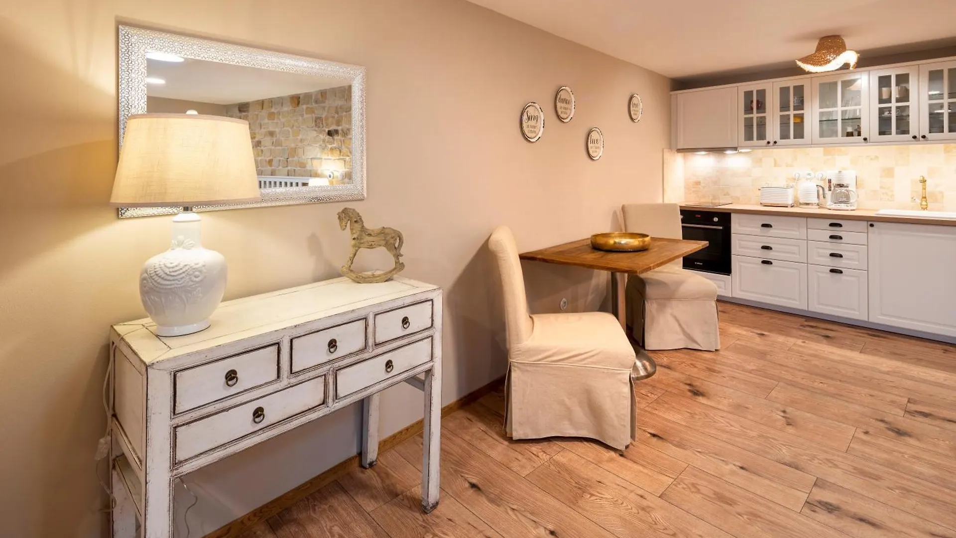 Apartment Prague West - Studio Chyne Terrace